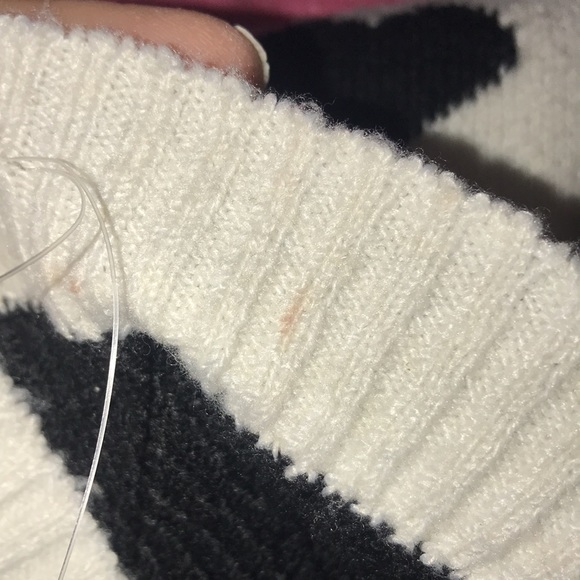 NWOT Heart Pet Sweater - Picture 9 of 10